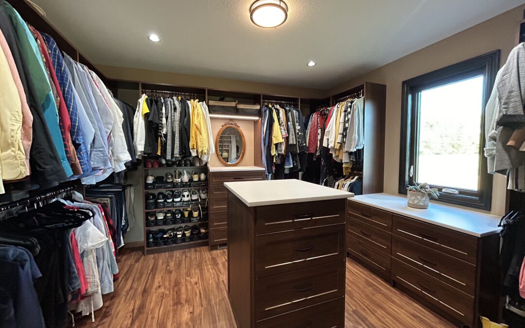 Transform a Spare Room into a Custom Closet & Dressing Room